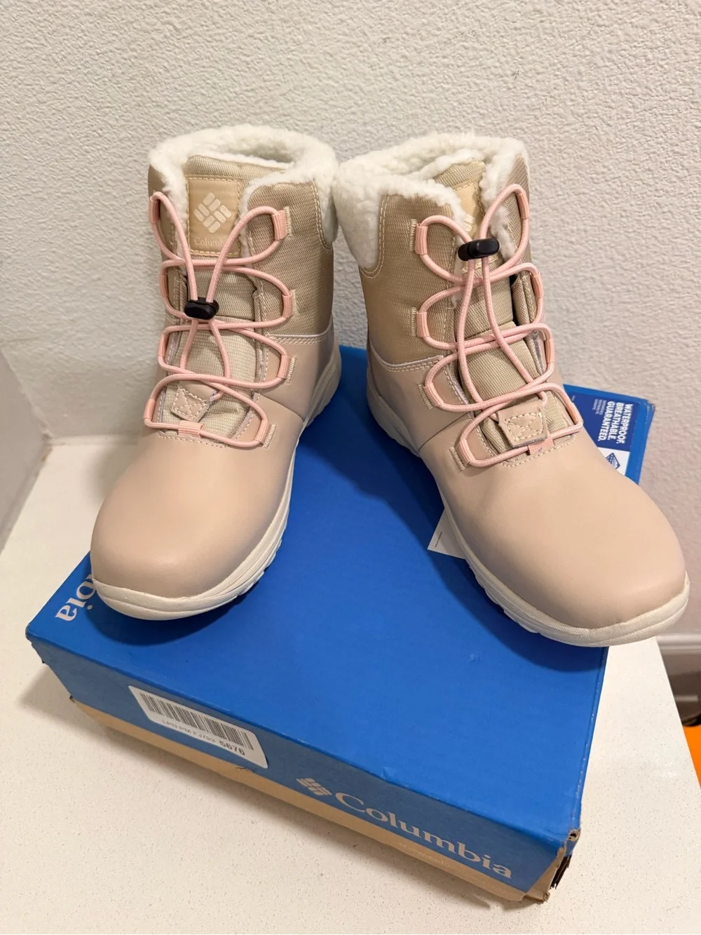 Columbia Cream and Pink Insulated Shearling-Trim Boot